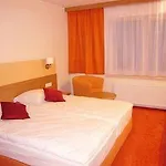 Info Hotel 3*